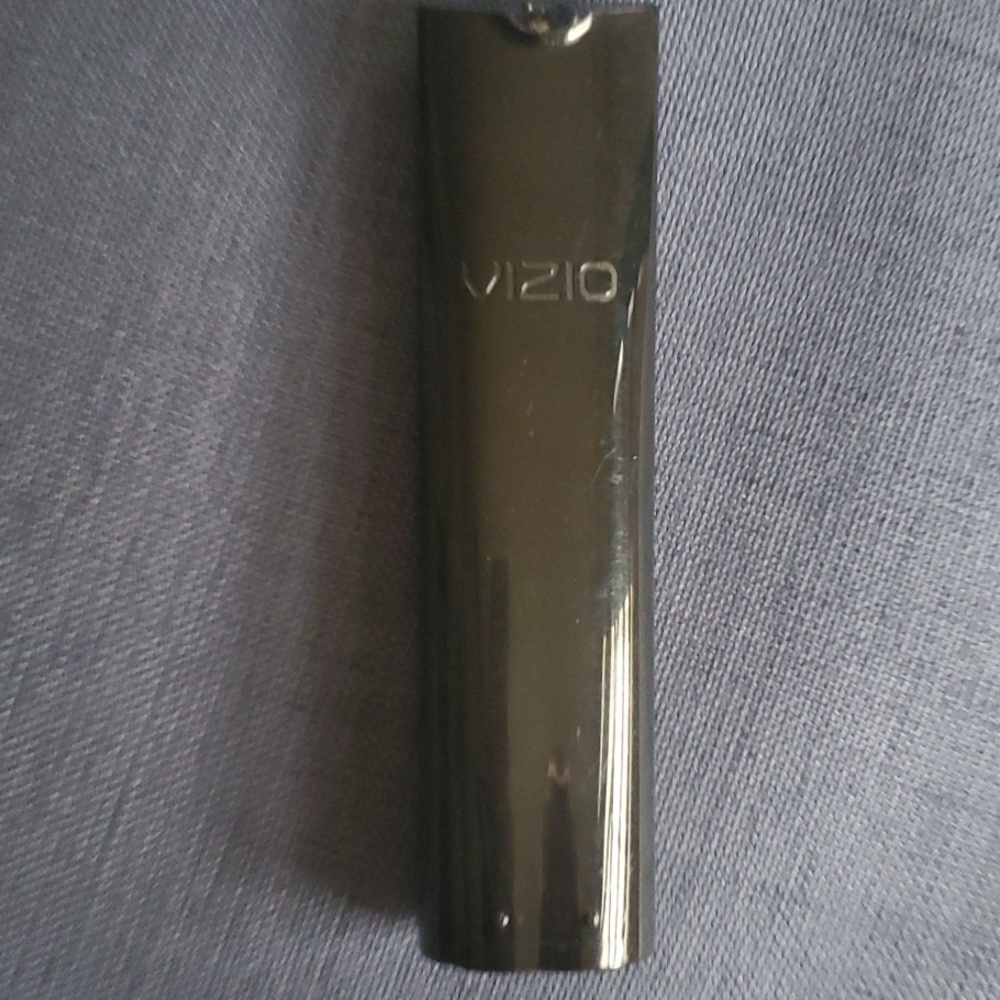 Vizio Black Remote Control - Picture 2 of 4